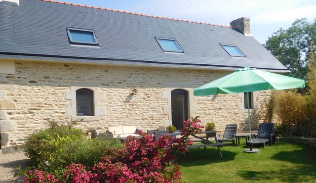 CHARMING GITE 4 STARS WITH COVERED POOL