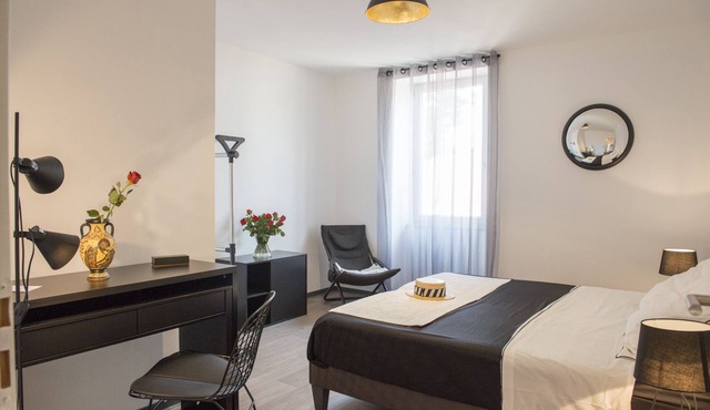 CHARMING GITE 4*, JACUZZI, sheets, bicycles, baby equipment provided