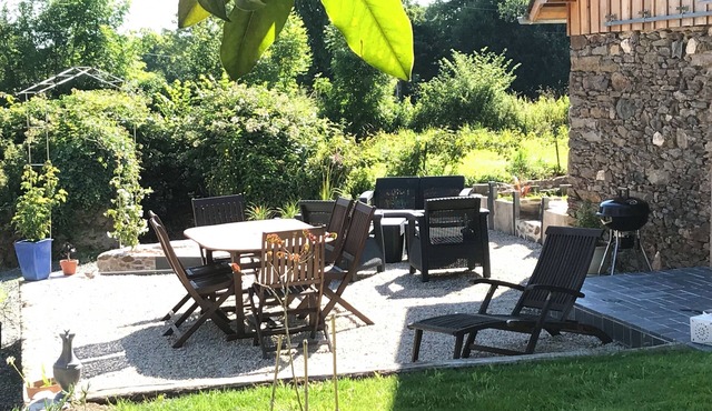 Charming * gîte between the Rance valley and the Emerald Coast - "L'Eau qui dort" (Sleeping water)