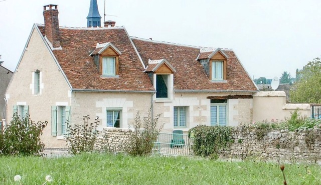 Charming gîte in Montrésor with garden and baby equipment
