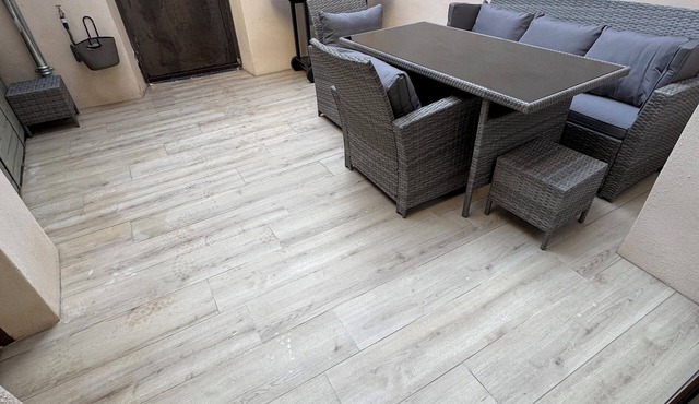 Charming gîte with exposed beams and stonework and jacuzzi