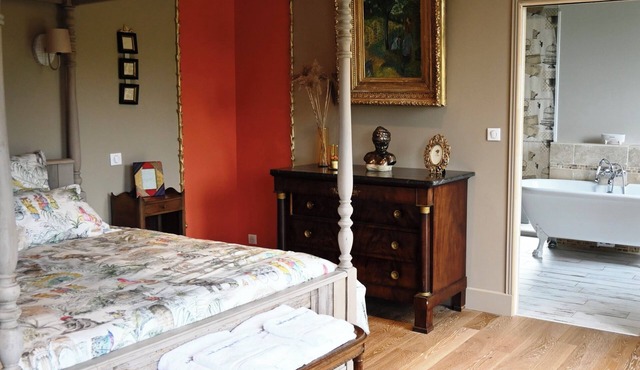 Charming gîte with private spa near Étretat. Ideal for families