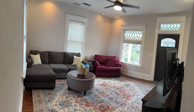 Charming Grant Park Gem: 2Bd/1Bth- Steps from the Beltline!