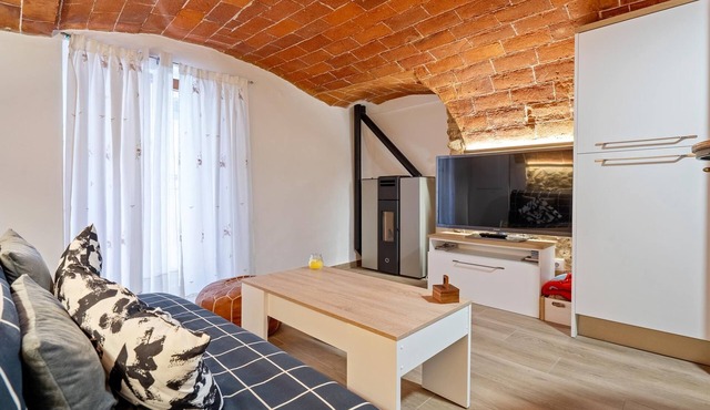Charming ground floor 1km from Palamós beach