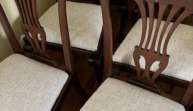 Charming hillside cottage with a view of the town and Dordogne Valley