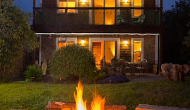 Charming Handcrafted Coastal Retreat