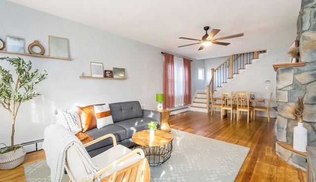 Charming Hellertown 3-Bedroom with A/C, Your Comfortable Home Awaits