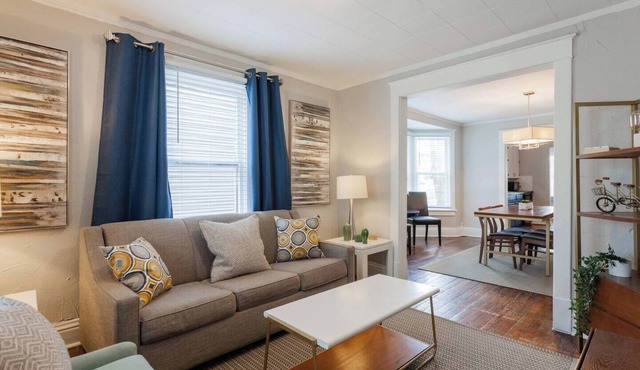 Charming Hideaway in Westport 15