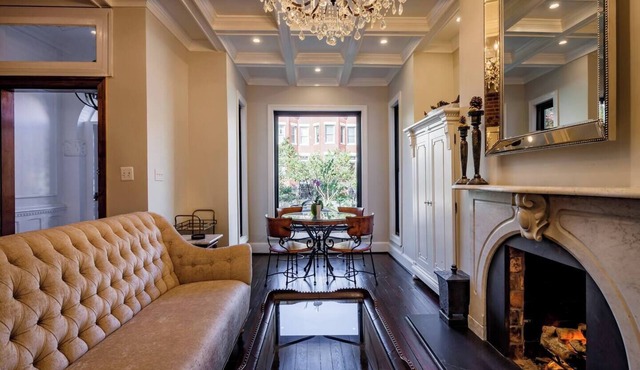 Charming Historic Capitol Hill Row Home w/parking - perfect location