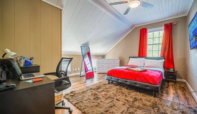 Charming Historic Cabbagetown Home/Atlanta Gem! Close to Atlanta Stadium FIFA!