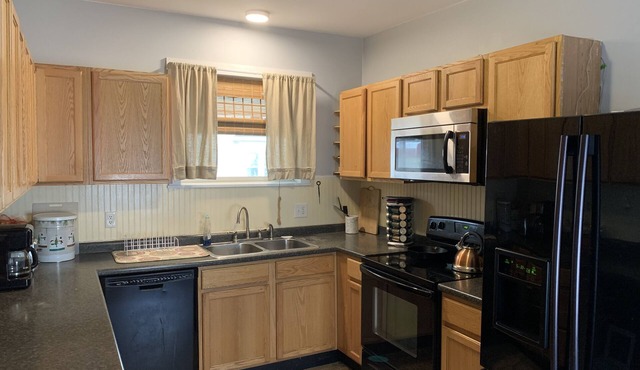 Charming historic home near PSU and fly fishing destinations