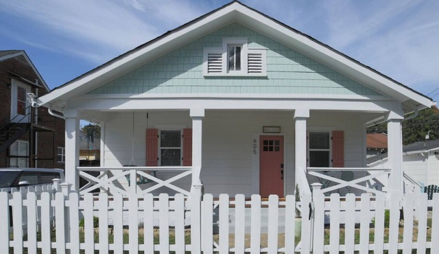 Charming Historic Home | Walk to Northshore