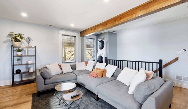 Charming Historic Home | 8Mins to Churchill Downs