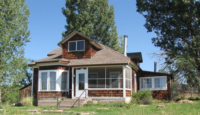 Charming historic house with beautiful views halfway between Moab and Telluride
