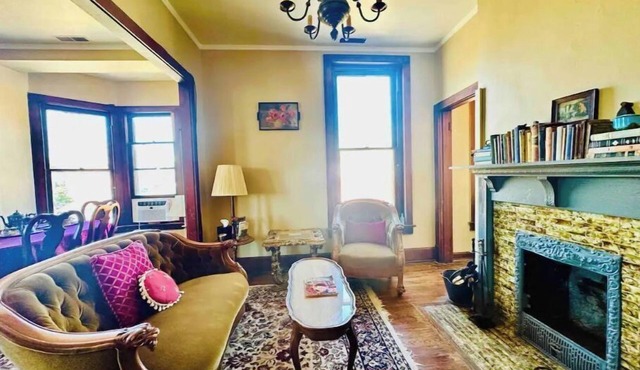 Charming historic apartment turned antique store near the town square