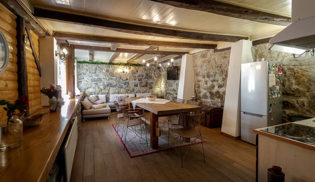 Charming Holiday House in Velika Lesnica
