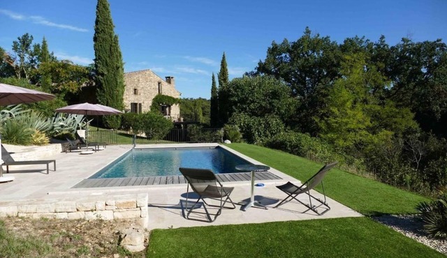 Charming holiday home with pool - Provence