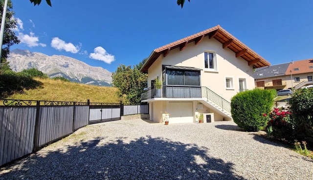 Charming holiday home in Chauffayer - 4 pers - Aubessagne