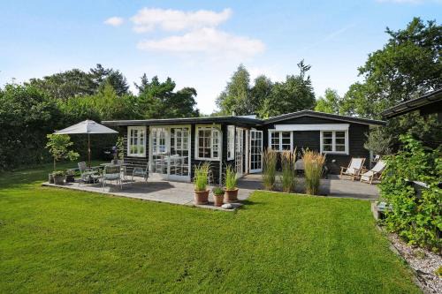 Charming Holiday Home Close To A Beautiful Beach