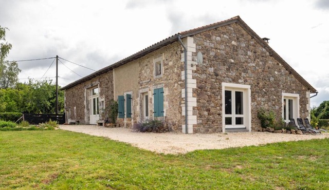 Charming holiday home in Rouzède with a private, heated swimming pool