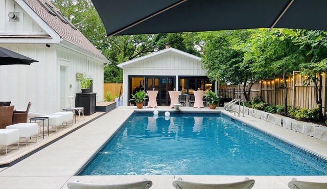 Charming, home-away-from home; minutes from Langdon Hall, Roseville Estate, 401