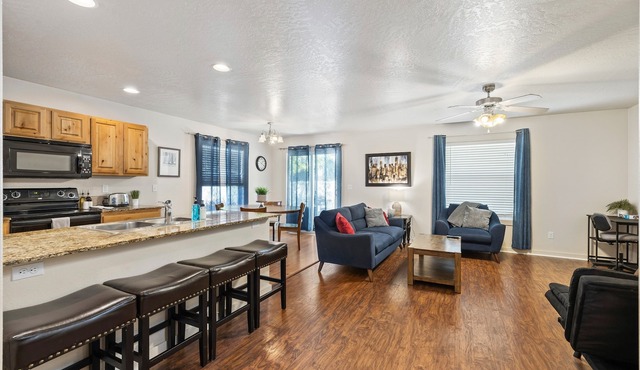 Charming Home | Fenced Yard | Quiet Street (98)