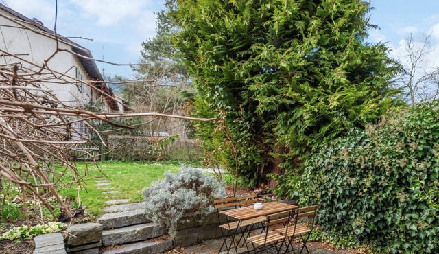 Charming Home for Flexible Weekly/Monthly Rent