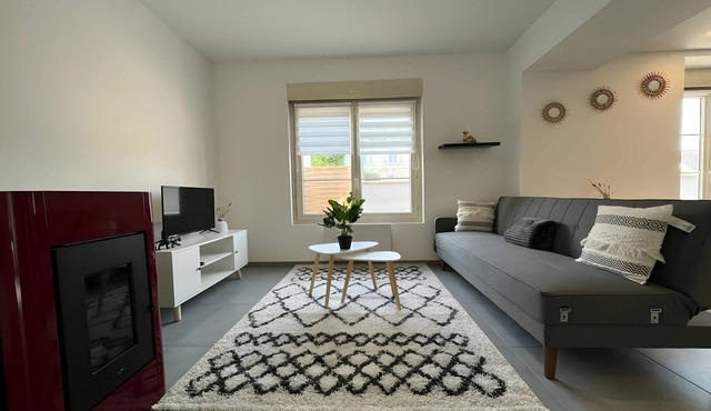 Charming Home in Parigné-l’Évêque near Le Mans