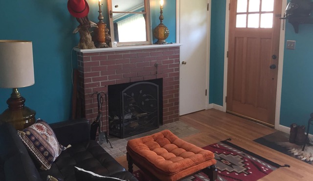 Charming home in great NE Portland location