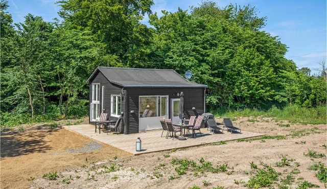 Charming Home In Østermarie With 2 Bedrooms And Wifi