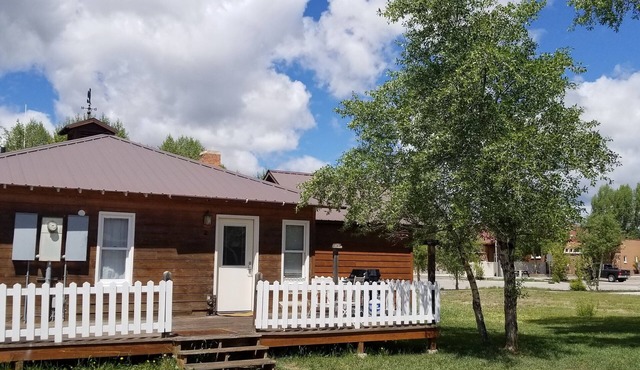 Charming Home in the Heart of Downtown Pinedale