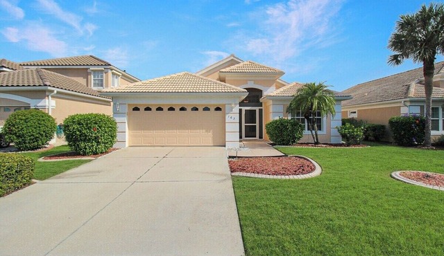 Charming Home In Wexford On The Green - Ibis Paradise