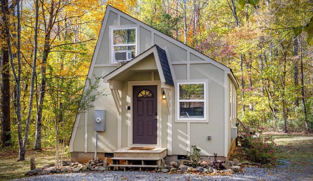 Charming Home near Skyline Drive