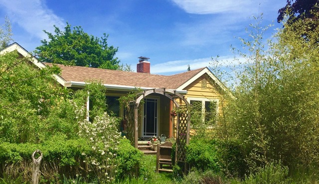 Charming home Near University & River Park, short term rental