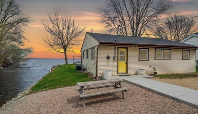 Charming home on Lake Poygan