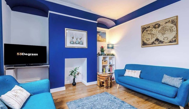 Charming Home, Perfectly Located in Chester!