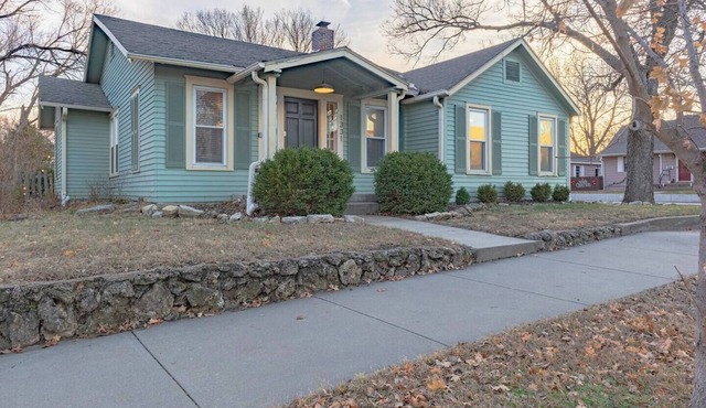 Charming Home w/Fire Pit & Fenced Yard!
