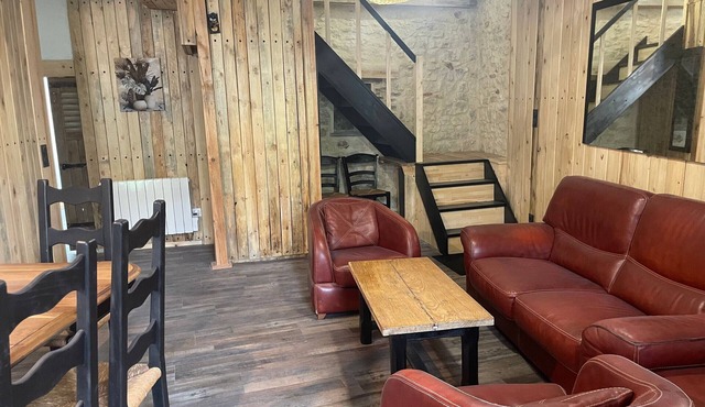 Charming house near Charnie Forest, sleeps 8