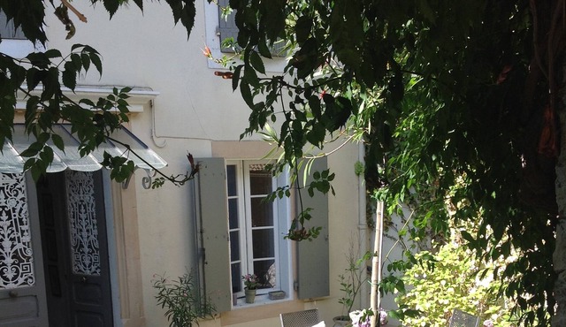 Charming house in the heart of a wine growing village (near the sea)