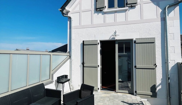 Charming house in 2nd line