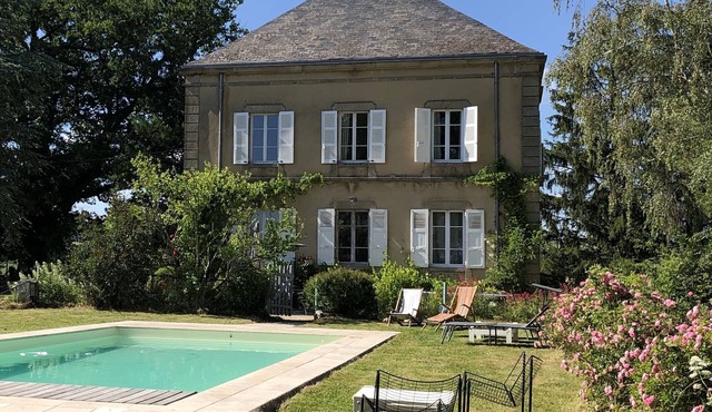 Charming house in Southern Burgundy, countryside, swimming pool