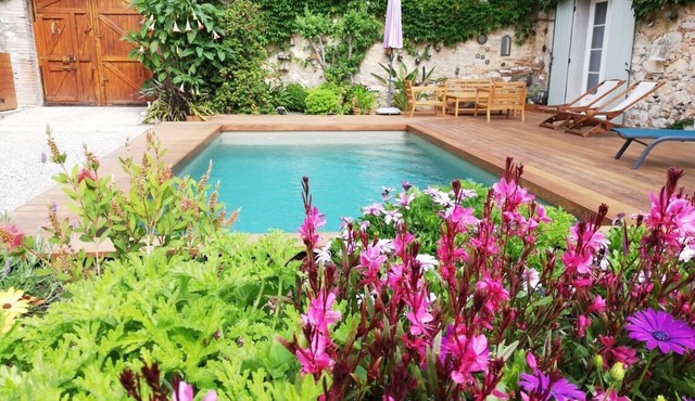 Charming house with private pool 10 minutes from the beach