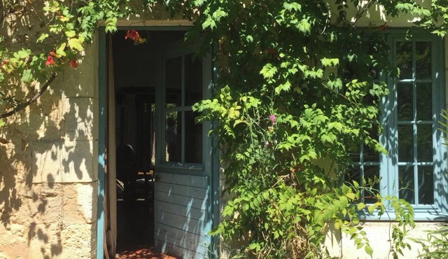 CHARMING HOUSE WITH SWIMMING POOL, IN THE HEART OF NATURE