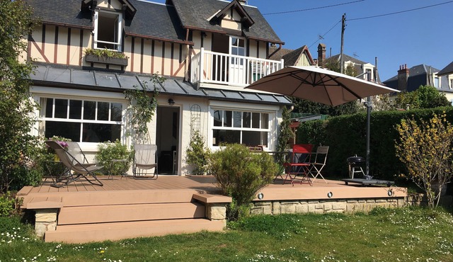 Charming house 100 m from the beach, fully renovated and functional