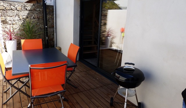 charming house 100 m from a small port "Le Vieux Passage"