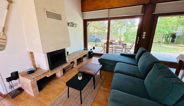 Charming house 600m from Lac de Sanguinet