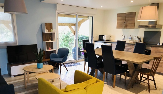 Charming House - 7 min Houdan, 35 min Versailles