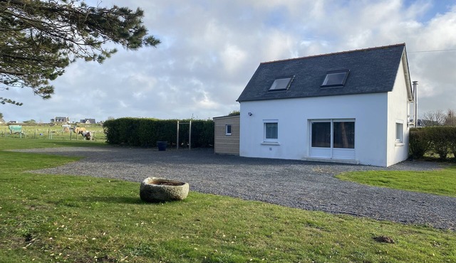 Charming house 800m from the sea and Ménéham