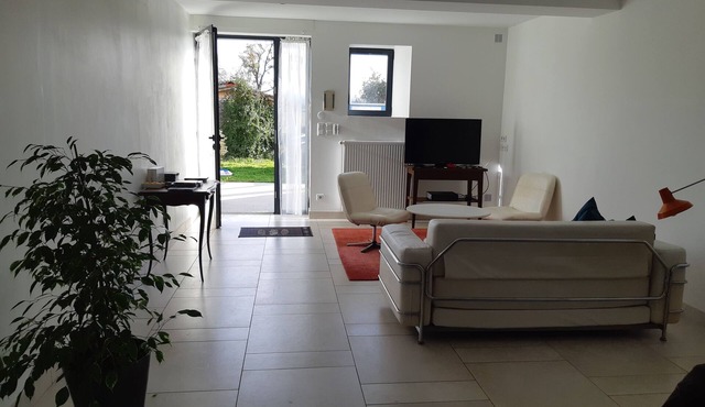 Charming house and ecology in the heart of lush greenery 45 'from Toulouse