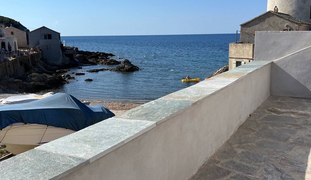 Charming house at the end of CAP CORSICA